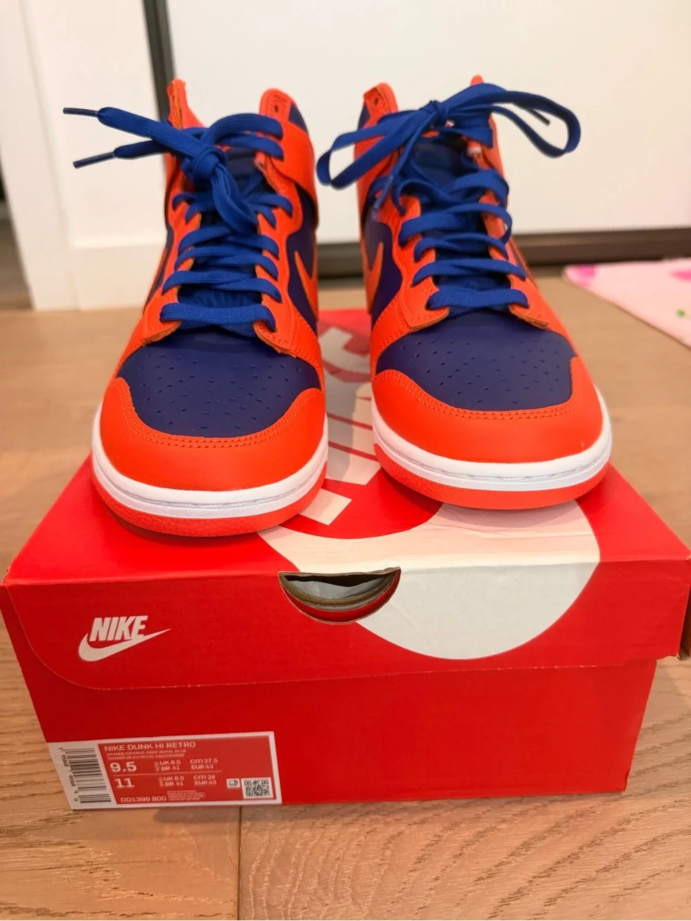 Nike High-Top Sneakers in Orange & Blue